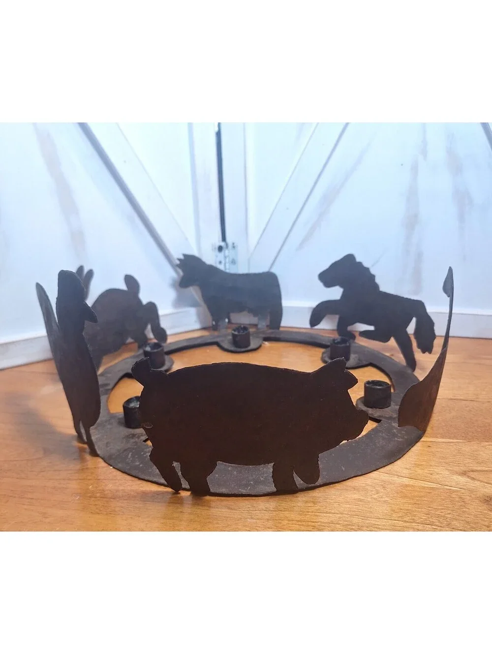 Unbranded Metal Candle Ring Farm Animals Round 12.5
